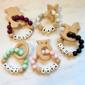 More Colors Wooden Animal Personalized Baby Ring, Personalized Baby Gift, Silicone Ring with Name, Baby Shower Gift, Name Baby Toy Rattle image 8