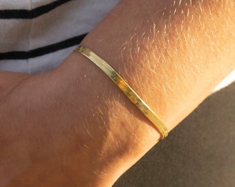 Gold Herringbone Snake Chain Bracelet: Stacking jewelry