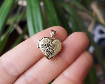 heart locket in solid 10K yellow gold