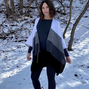 Dawn Color Block Cape