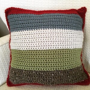 Festive Winter Pillow Crochet PDF DIGITAL DOWNLOAD Pattern, crochet christmas gift, diy home christmas decor, winter decor, crochet pillow image 7