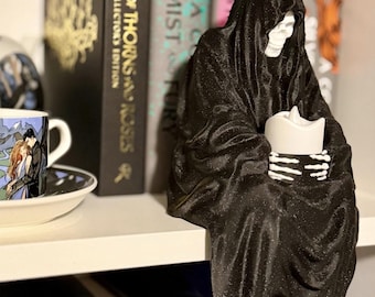 Grim & Tea Light