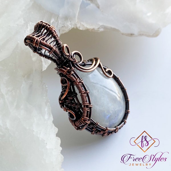 Colgante de piedra lunar, Collar de piedra lunar envuelto en alambre, Colgante de piedra lunar de cobre, Colgante de piedra, Joyería envuelta en alambre, Idea de regalo, FreeStyles