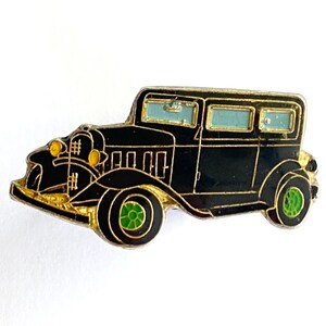 Rolls Royce 25/30 Saloon Enamel Pin | Vintage Automobile Lapel Pins