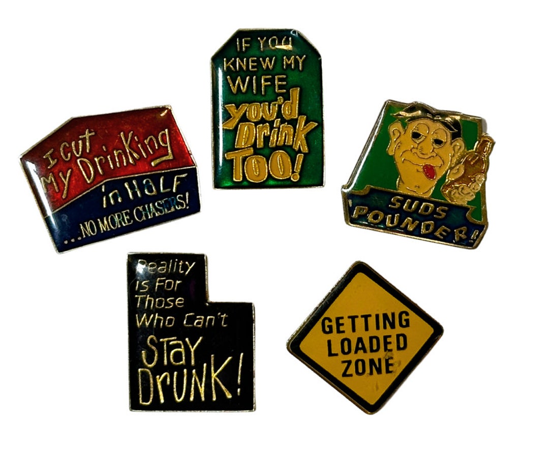その他 1960s drunkerd bartender pin button il_1080xN.6208068221_82k7.jpg