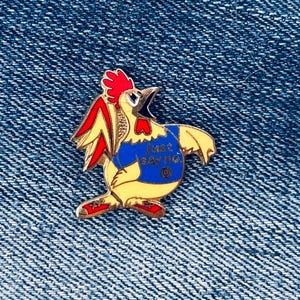 Just Say No Chicken Pin, Vintage Optimist Club Hard Enamel Badge, Funny Yellow Cartoon Chicken Retro Lapel Pin