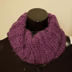 Hand Crocheted Bulky Weight Cowl!