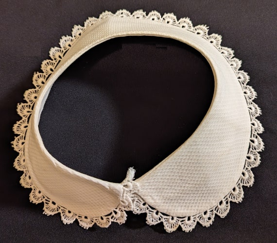 Vintage Detachable Collar Cotton with Lace Edging - image 4