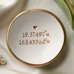 Personalized Coordinates Ring Dish, Custom Location Gift, Engagement or Anniversary Gift for Couple