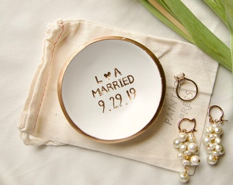 Wedding Gift For Couple Jewelry Dish / Date and Initials / Wedding Gift / Personalized Gift / Personalized / Engagement Gift / Bridesmaids