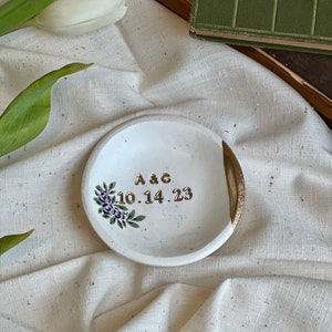 Jewelry Dish / Speckled Minimalist Ring Dish / Wedding Gift / Engagement Gift / Bridesmaids Gift / Personalized Gift for Her / Ring Tray image 4