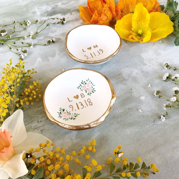 Ring Holder - ring holder resin – Didi's Flowers