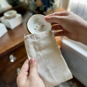 Regalo de boda personalizado / Plato para joyas / Fecha e iniciales / Regalo de boda / Regalo personalizado / Personalizado / Regalo de compromiso / imagen 5
