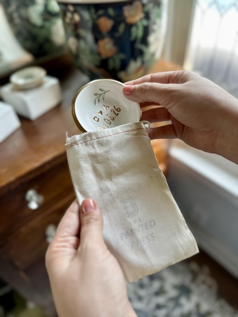 Regalo de boda personalizado / Plato para joyas / Fecha e iniciales / Regalo de boda / Regalo personalizado / Personalizado / Regalo de compromiso / imagen 5
