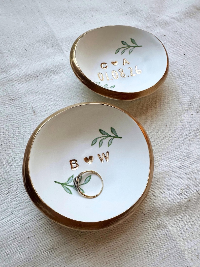 Regalo de boda personalizado / Plato para joyas / Fecha e iniciales / Regalo de boda / Regalo personalizado / Personalizado / Regalo de compromiso / imagen 4