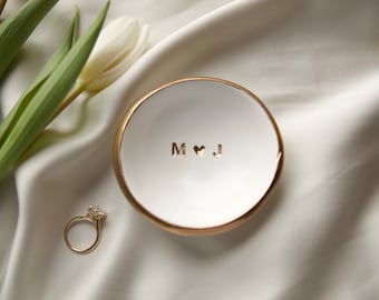 Porte-bijoux, porte-bagues personnalisé, cadeau pour le couple, cadeau de mariage personnalisé, porte-alliances, cadeau de fiançailles, cadeau d'anniversaire