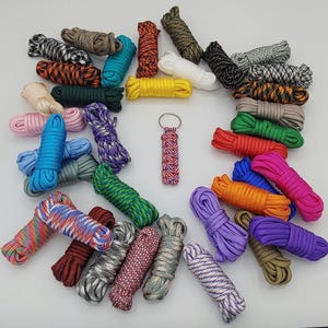 Schlüsselanhänger aus Paracord