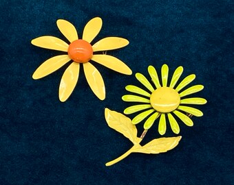 Daisy Brooches 2 Enameled Copper Yellow, Orange, Chartreuse, Mid-Century 1960's Bright Colored Large Daisies, 3" x 2", Wearable Crafting