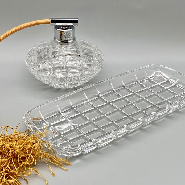 Crystal Clear Glass Perfume Atomizer/Bottle and Vanity Tray Set, Modern Geometric Cross Hatch Design, vintage 1980s unbranded, Very Pretty!