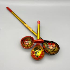 Vintage Khokhloma Spoons set of 3 Russian Folk Art Lacquered Wood Hand Painted Flowers Berries  in Vivid Red Gold Black Colors, 1980s era