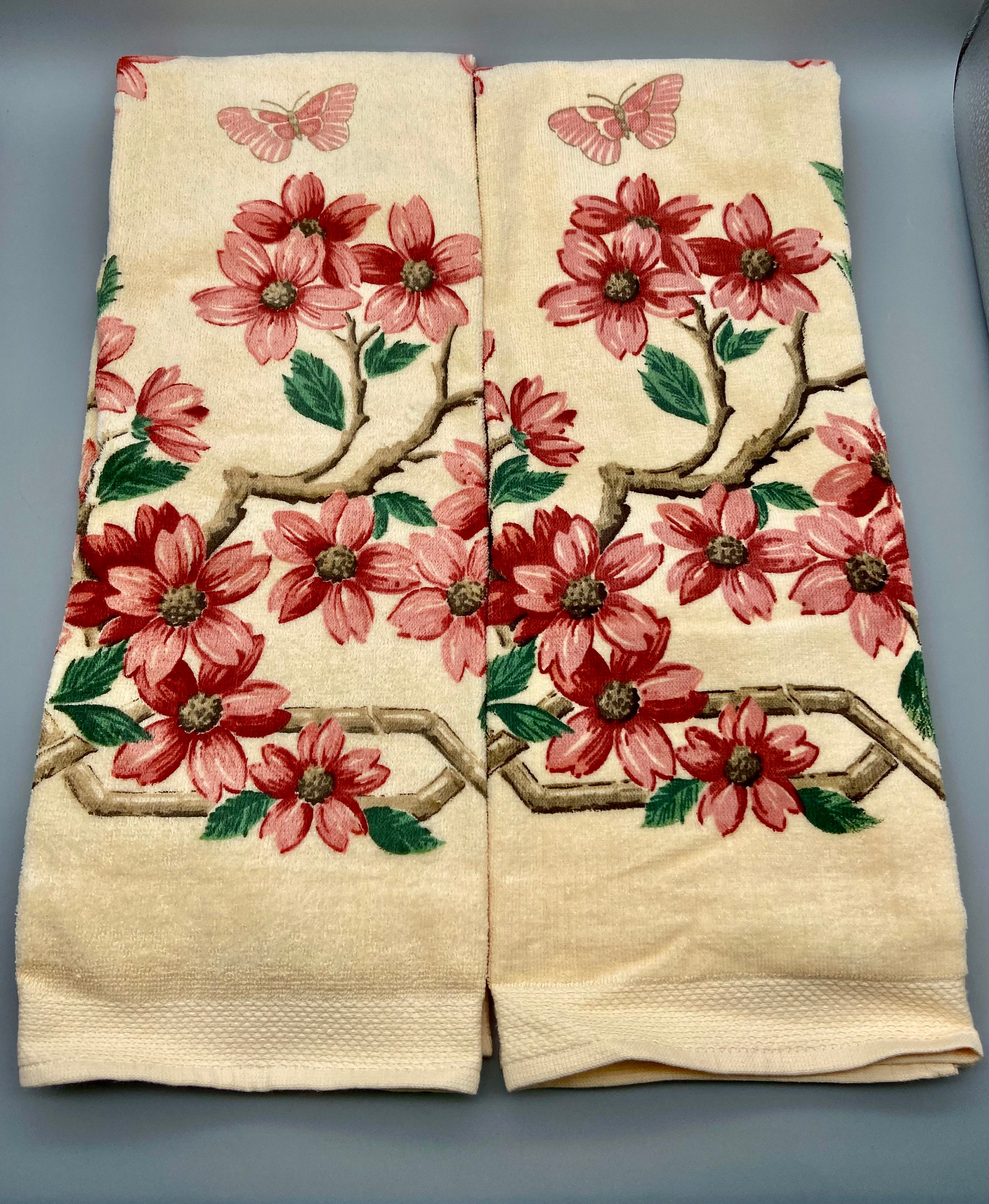 New Vintage Bath Towel Set Teahouse Pattern by Lady Pepperell Etsy