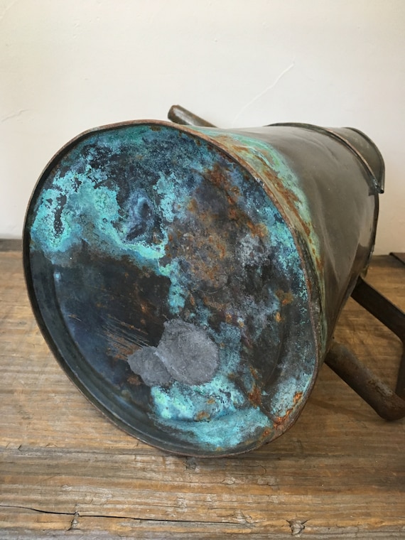 Vintage Copper Oil Can Pourer E.T. Wright Co. Limited 040 Gallon