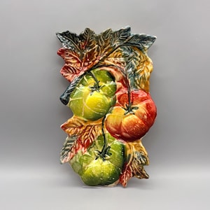 Vintage Italian Pottery Tomato Plaque, Majolica Glaze Kitchen Decor