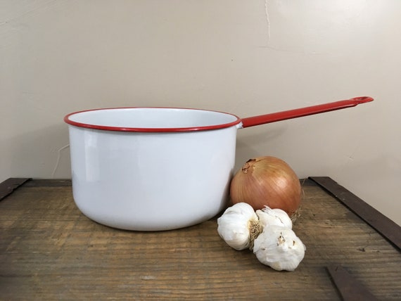 1940 S Large White Red Enamelware Pan Pot 4 Quart Size Etsy
