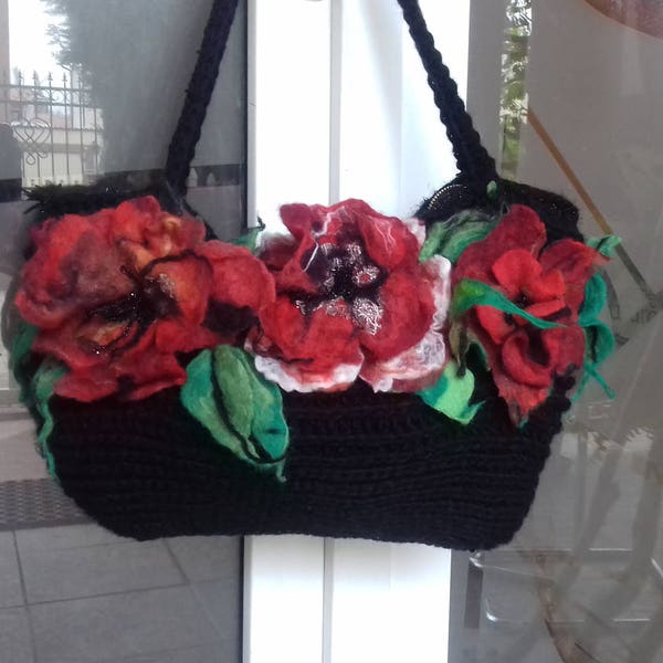 Bolso de ganchillo con flores de fieltro/Bolso Boho/Bolso único/Bolso de lana, bolso bandolera, bolso de amapolas,
