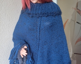 Wollponcho/Gestrickter Winterponcho/Warmer, weicher, einzigartiger PONCHO/Geschenk für Sie/Plus Size