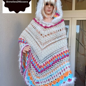 PONCHO met capuchon/gehaakte poncho met capuchon/wit, roze, oranje en blauwe wollen poncho/cadeau voor haar/3 seizoenen poncho afbeelding 4