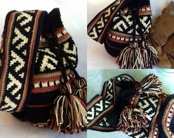 Tribal mochila wayuu bag, wayuu way bag/Wayuu crochet shoulderbag/ Large bag, /Black ,beige ,teracote mochila wayuu