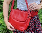 Red Leather Handbag, 1980s Leather Shoulder Bag, 80s Retro Red Handbag, Vintage Leather Crossbody Bag, Envelope Front