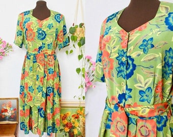 90s Floral Dress, UK16 Summer Dress, Belted Tea Dress, 1990s Ladieswear, Button Front Dress, Floral Dress with Belt, Green Midi Dress