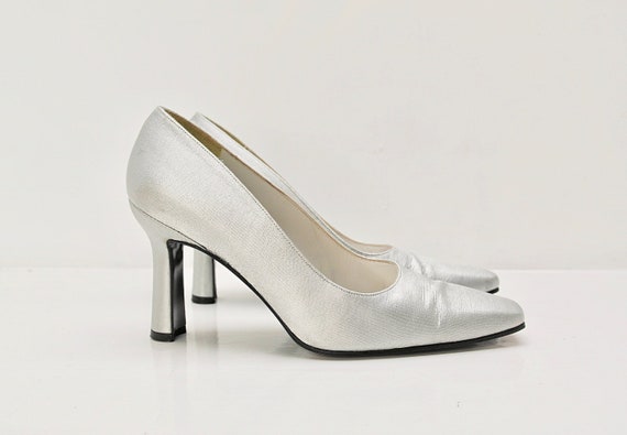 Silver Heel Shoes, Stuart Weitzman Heels, Ladies … - image 1