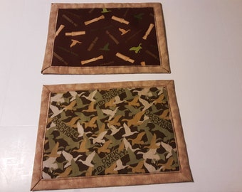 Duck Dynasty Pair of MUG RUGS,Candle Mat, Snack Mat, Handcrafted, FREE U.S.A. Shipping