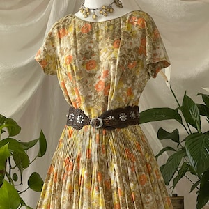 Vintage 1950s Heavily Pleated Yellow Floral Dress