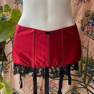 Vintage 1980s Red and Black Lace Satiny Garter Belt
