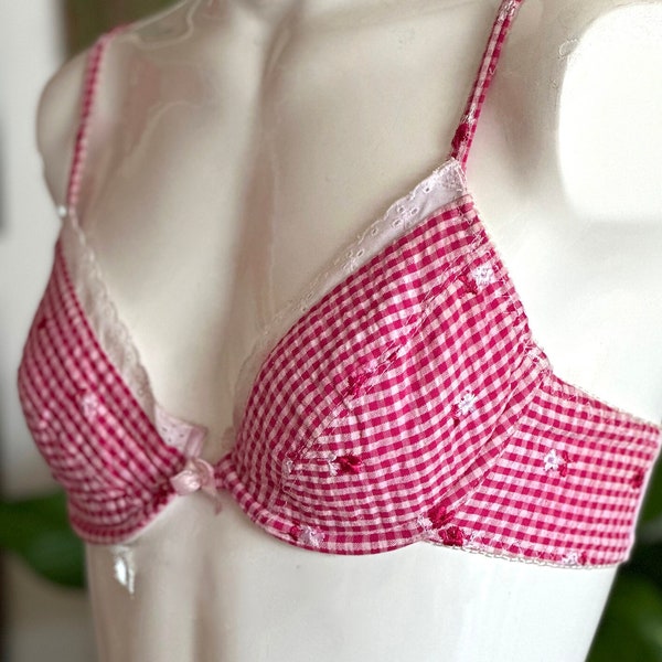 Vintage 70s Red and White Gingham Daisy Dukes Bra 34B