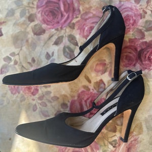 Vintage 1970s Betsey Johnson Ultra T-Strap Black Heels Size 8
