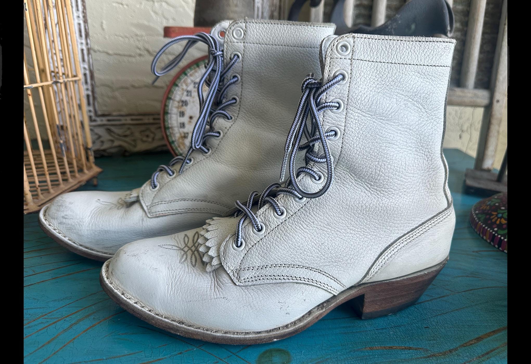 Rare Vintage 70s White Extra Wide Lace Up Logger Kiltie Boots 9F