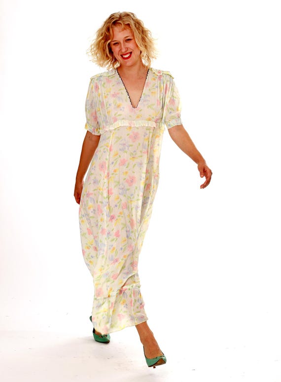 1940s Floral Maxi Slip Dress: Pastel Embroidered … - image 2