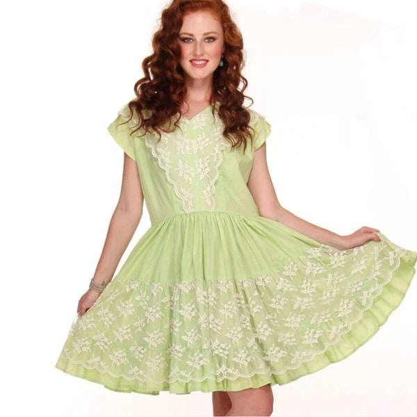 1950s Light Green Lace Rockabilly Swing Dress