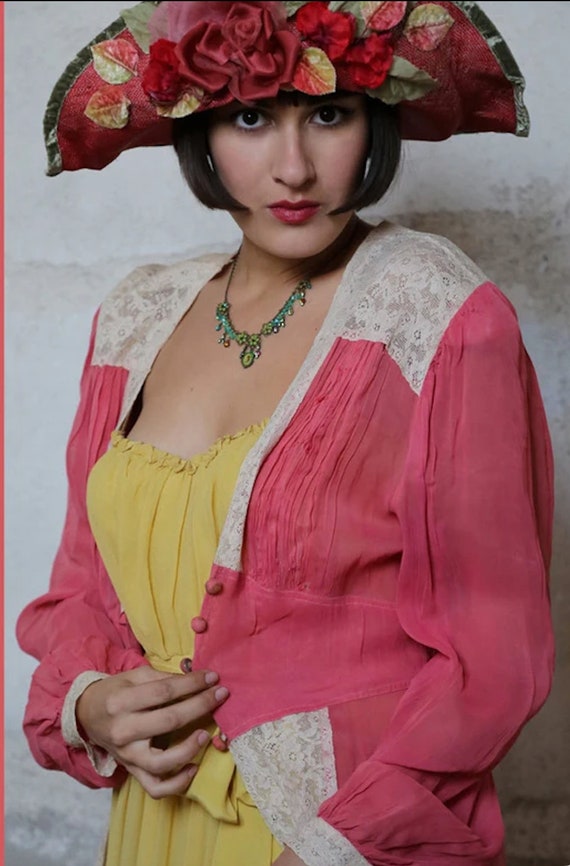 Vintage 1940s Pink Silk Lace Robe Duster - image 1