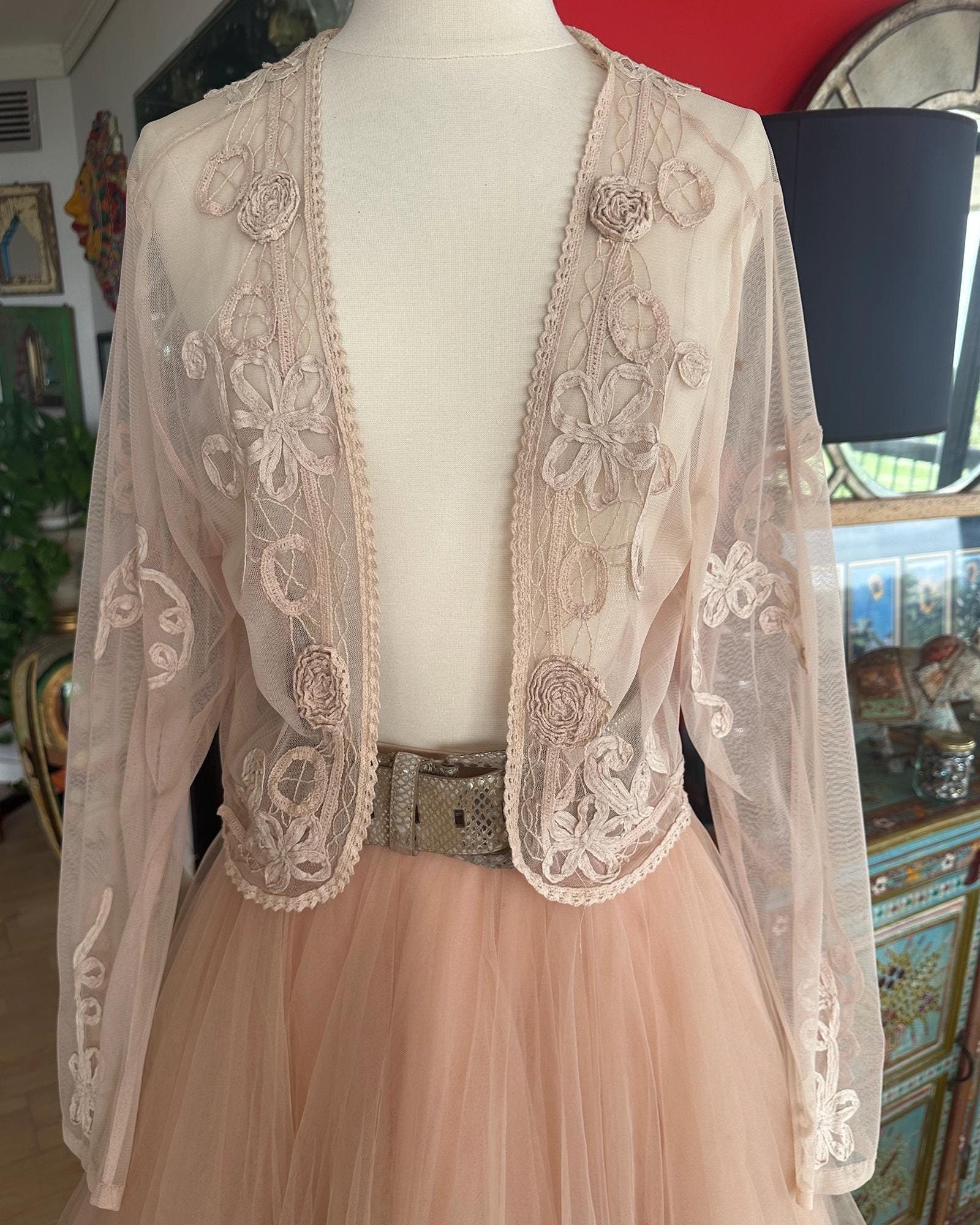 トップス 1930s Rose Spray Lace Vest 1930s Rose Spray Lace Vest - メルカリ