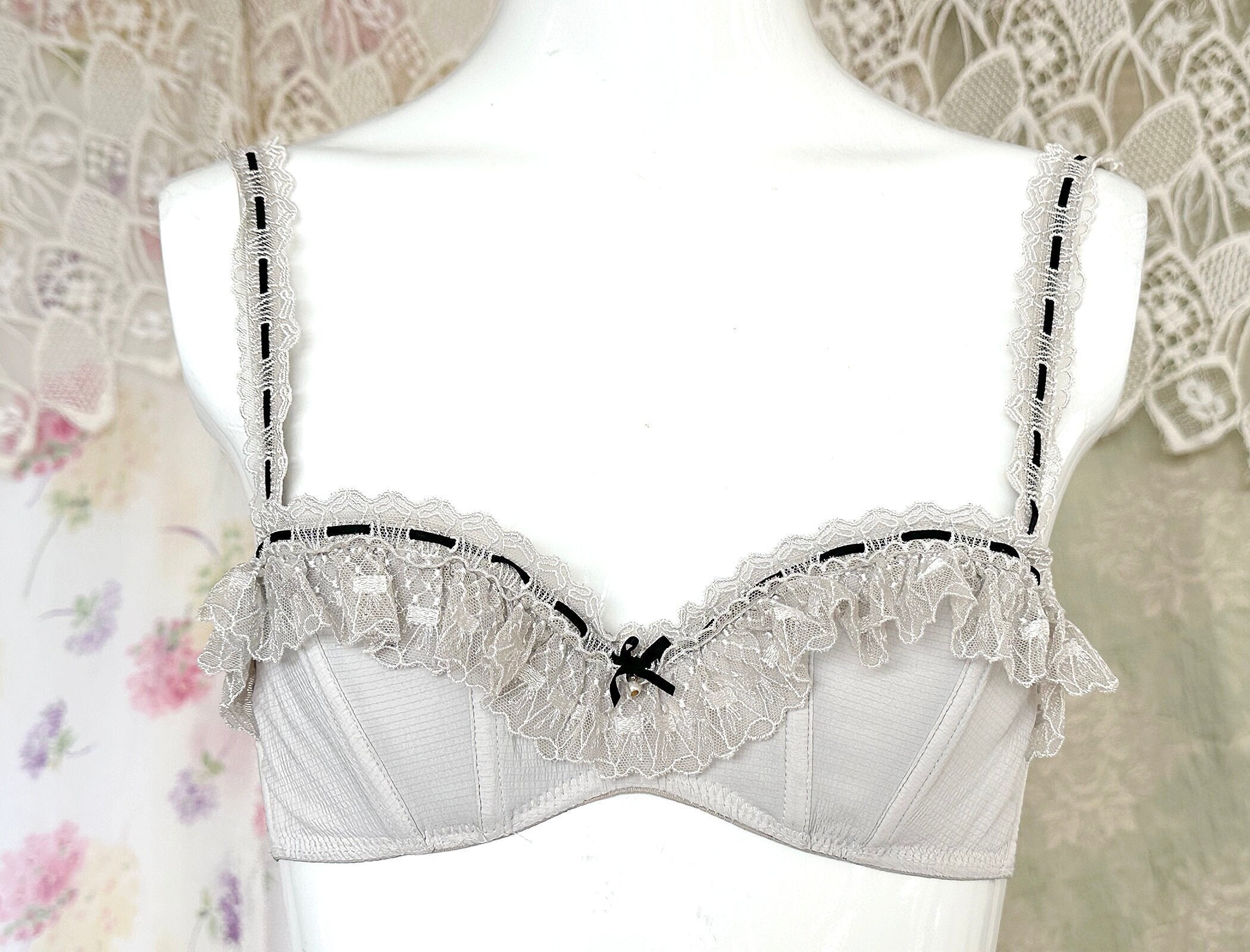 Victoria's Secret 32C BRA SET+garter belt+CORSET bustier crystallized white  lace 