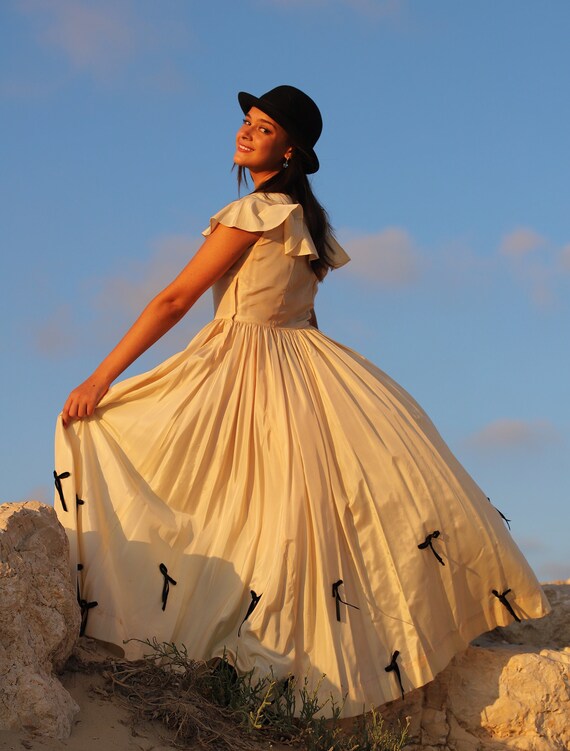 Vintage 1930s Peach & Black Dress: Old Hollywood Costume, Flutter Sleeves