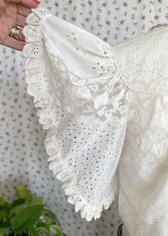 Wings Printed Lace Up Top