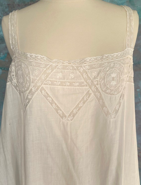 1900s Antique Edwardian White Netted Lace Onesie … - image 3