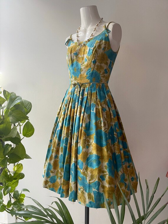Vintage 1950s Sundress l 50s Turquoise and Gold S… - image 8